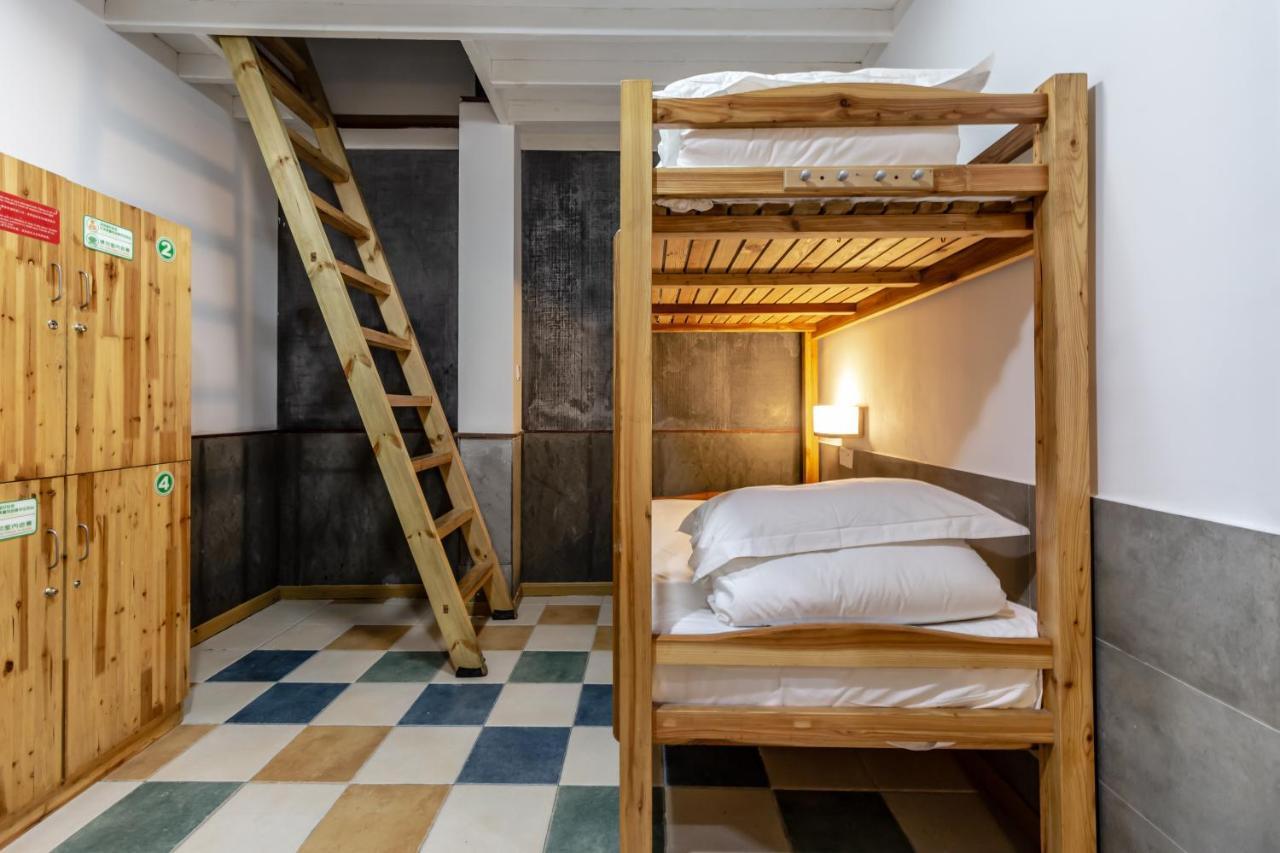 Hofang Hostel